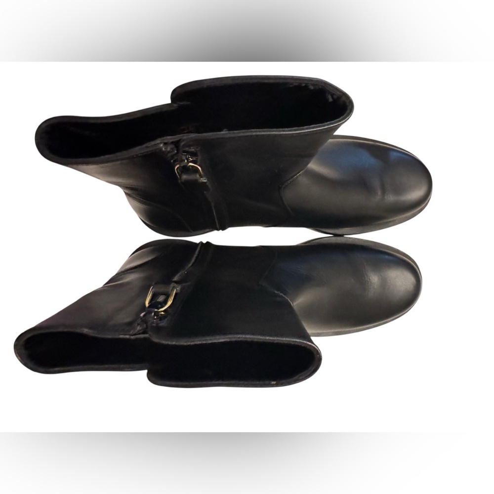 Stuart Weitzman Leather Ankle Zip Booting, New size 6.5 - Picture 7 of 14